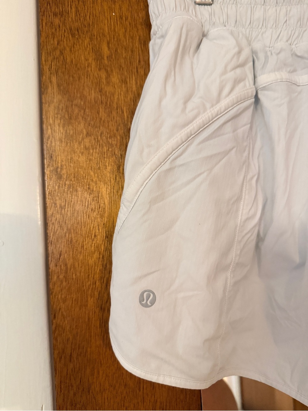 Lululemon Track That High-Rise Lined Short 5” White Size 8 - Picture 3 of 8